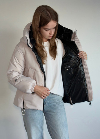 Молочная демисезонная куртка Eva Classic