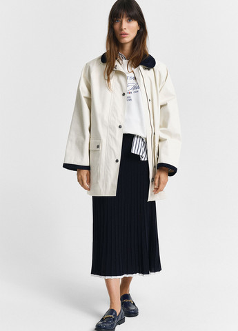 Біла демісезонна куртка Gant