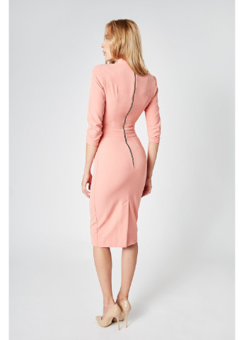 Пудрова ділова сукня лілія футляр BYURSE однотонна
