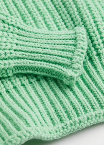 Зеленый демисезонный свитер H&M