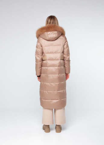 Бежевая зимняя утеплена куртка з обробкою хутром єнота Vo-tarun 855