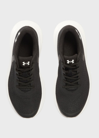 Черные демисезонные кроссовки Under Armour