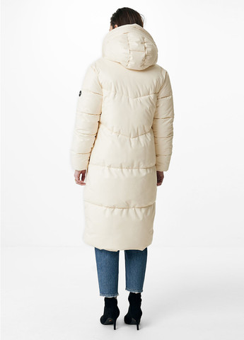 Молочная зимняя куртка Mexx