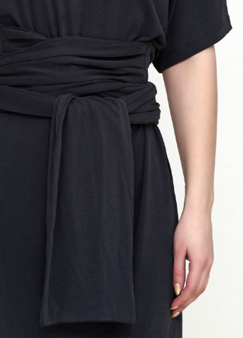Темно-сіра кежуал сукня MBYM однотонна