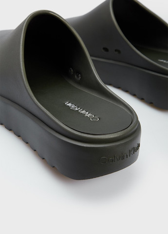 Оливковые сабо Calvin Klein