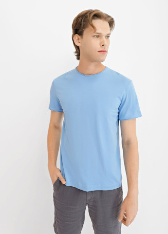 Блакитна футболка Promin