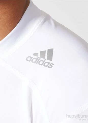 Біла футболка adidas