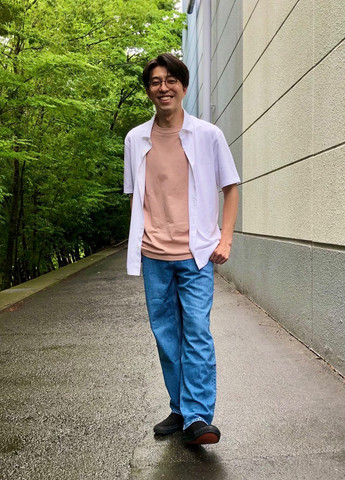 Белая кэжуал рубашка однотонная Uniqlo