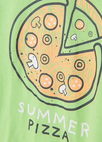 Салатовая летняя футболка Cool Club