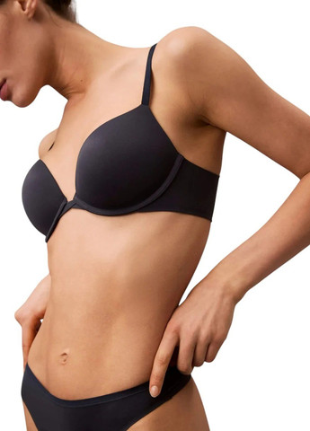 Чёрный бюстгальтер Calvin Klein с косточками нейлон