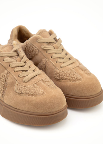 Бежевые кеды Respect