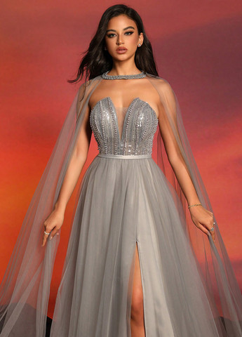 Светло-серое вечернее платье с корсетом SHEIN однотонное