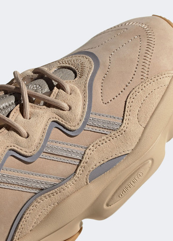 Світло-коричневі Осінні кросівки adidas OZWEEGO