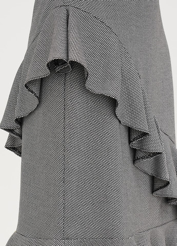 Черно-белое кэжуал платье Vicolo с геометрическим узором