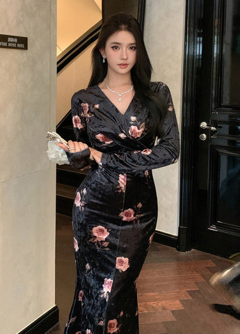 Черное кэжуал платье силуэтная, годе SHEIN розы