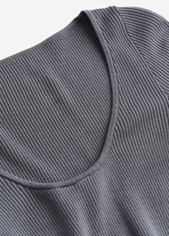 Серый демисезонный свитер H&M