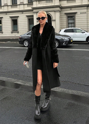 Чорне зимнє Пальто однобортне SHEIN