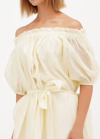 Світло-бежева кежуал сукня з відкритими плечима My Star однотонна