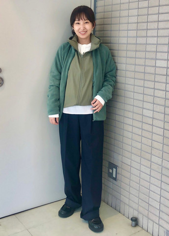 Зеленая демисезонная куртка Uniqlo