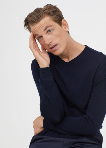 Темно-синий демисезонный джемпер пуловер H&M