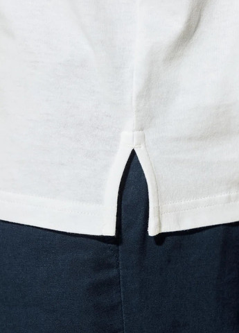 Молочная футболка-поло для мужчин Livergy в полоску