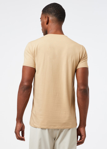 Пудрова футболка Lacoste