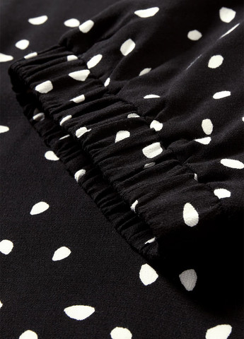 Чорна кежуал сукня кльош C&A з абстрактним візерунком