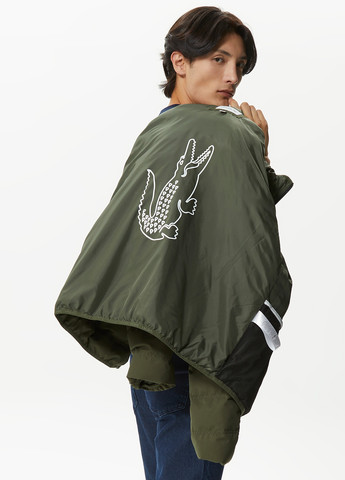 Оливковая (хаки) демисезонная куртка Lacoste