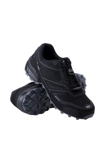 Черные осенние ботинки Elbrus