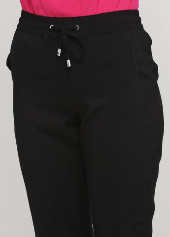 Черные кэжуал летние зауженные брюки Terranova