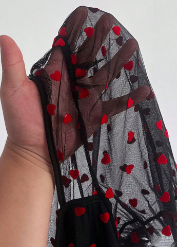 Чорна вечірня сукня з пишною спідницею SHEIN сердечка