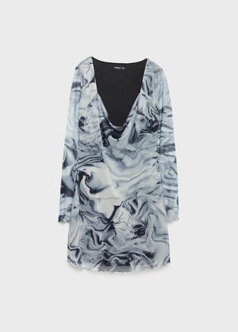 Серое кэжуал платье Stradivarius с абстрактным узором