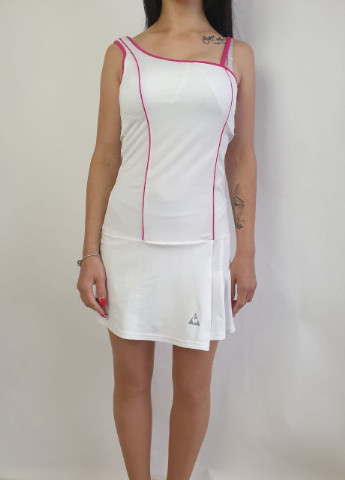 Белое спортивное платье Le Coq Sportif однотонное
