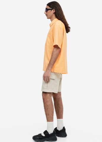 Светло-оранжевая кэжуал рубашка однотонная H&M