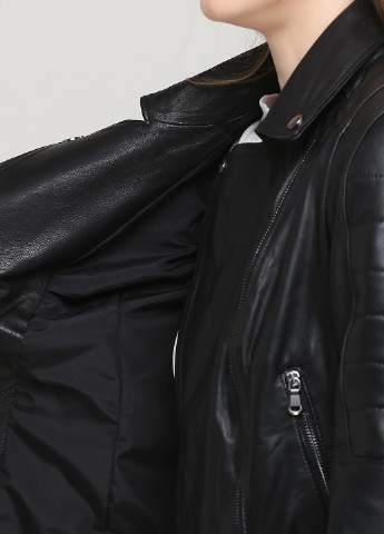 Чорна демісезонна куртка шкіряна pgs pelle