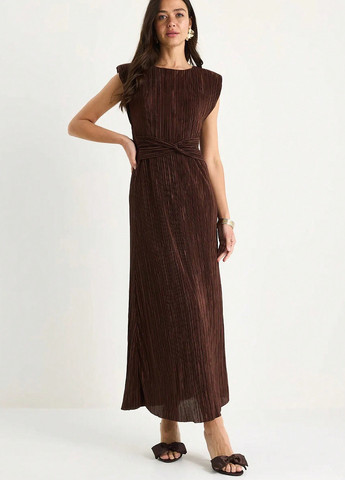 Коричневое праздничный, кэжуал платье а-силуэт, с открытыми плечами SHEIN однотонное