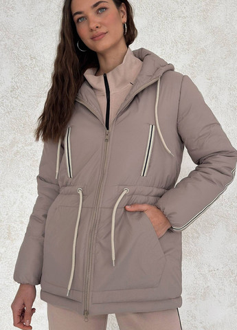 Бежева демісезонна куртка No Brand