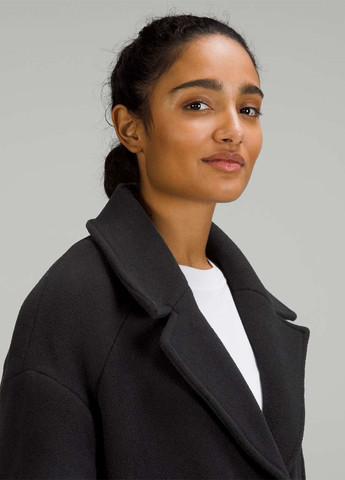 Черное демисезонное Пальто однобортное Lululemon Athletica