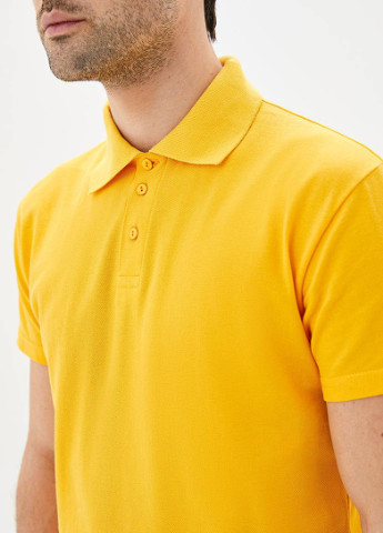 Желтая футболка-поло мужское однотонное для мужчин Роза однотонная