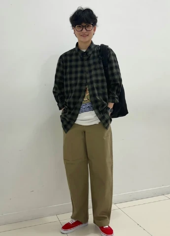 Футболка Uniqlo (304610999)