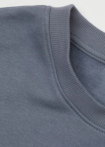 Серый свитшот H&M однотонный без декора (300466343)