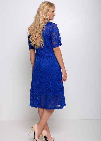 Серо-голубое кэжуал гипюровое платье с чехлом ивона электрик Tatiana однотонное