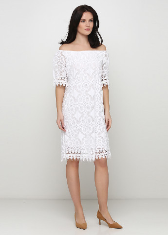 Белое кэжуал платье с открытыми плечами Moda Italia однотонное