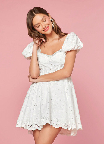 Белое кэжуал платье клеш, с открытой спиной SHEIN однотонное