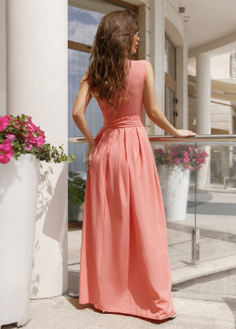 Розовое повседневный платье женское на запах ISSA PLUS однотонное
