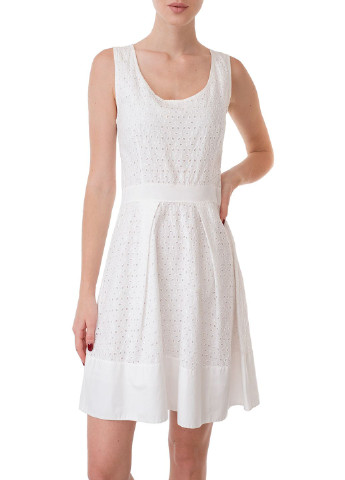 Белое кэжуал платье Zimo