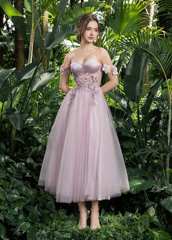 Светло-розовое праздничный, вечернее платье а-силуэт, с корсетом, с открытой спиной SHEIN однотонное