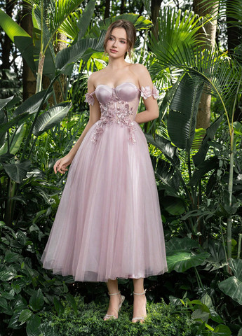 Светло-розовое праздничный, вечернее платье а-силуэт, с корсетом, с открытой спиной SHEIN однотонное