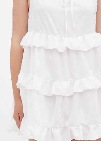 Белое кэжуал платье а-силуэт Boohoo однотонное