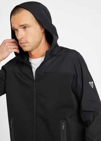 Черная демисезонная ветровка Guess